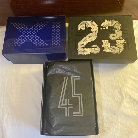 Air Jordan 11 - Picture 8 of 8